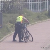 Ujawniono kradzież rowerów.